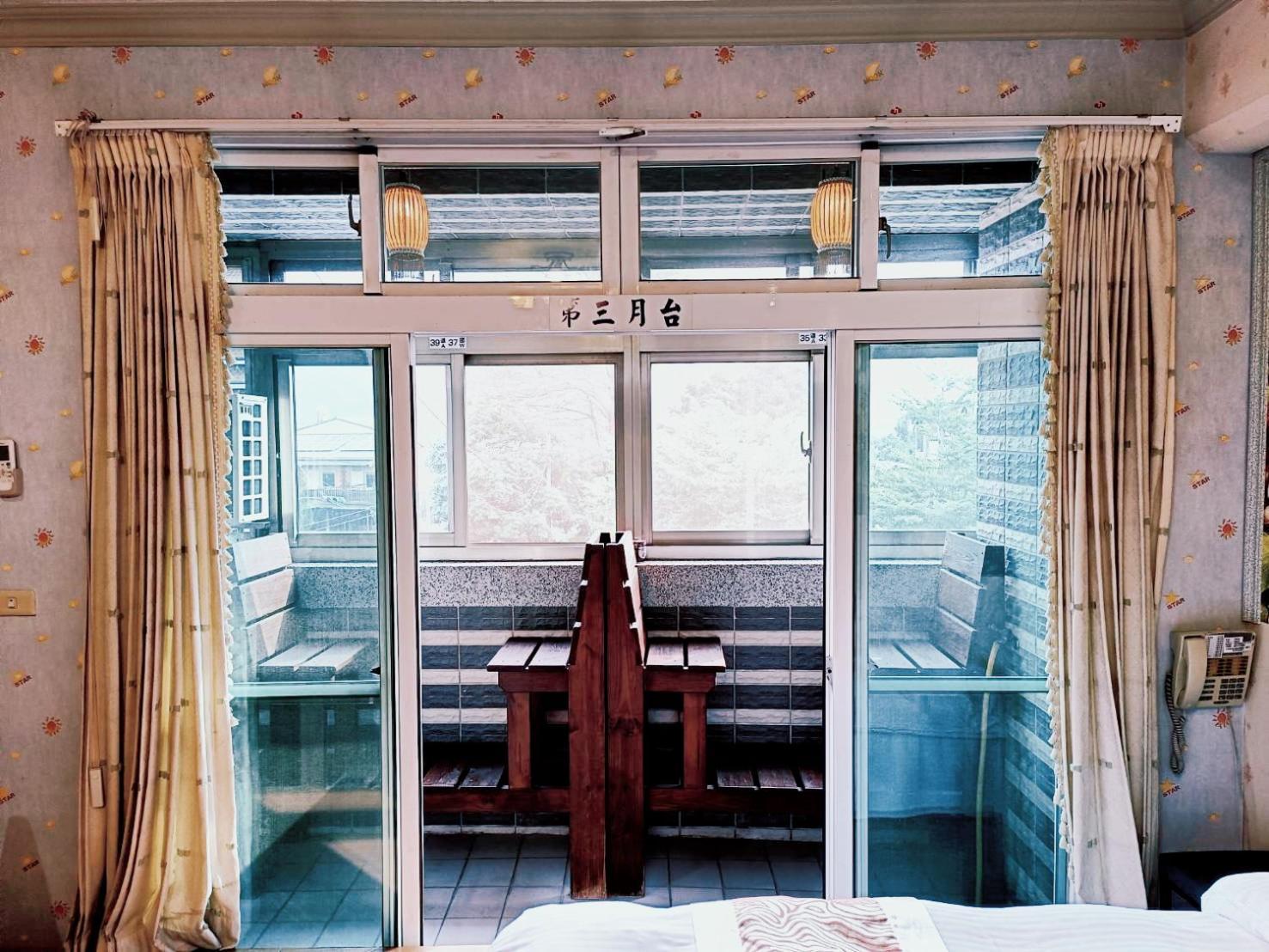 集集鎮 ジンジ ゲスト ハウス Bed & Breakfast エクステリア 写真